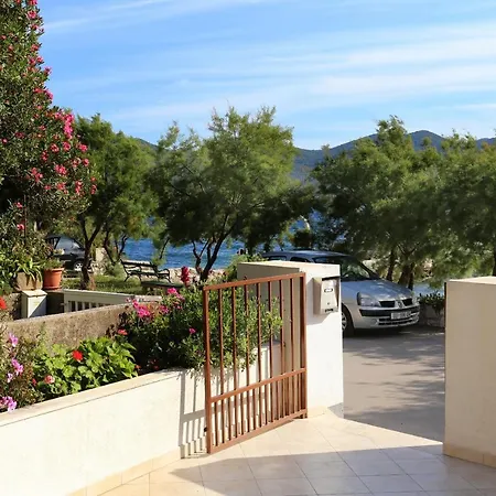 By The Sea Viganj, Peljesac - 10140 Viganj